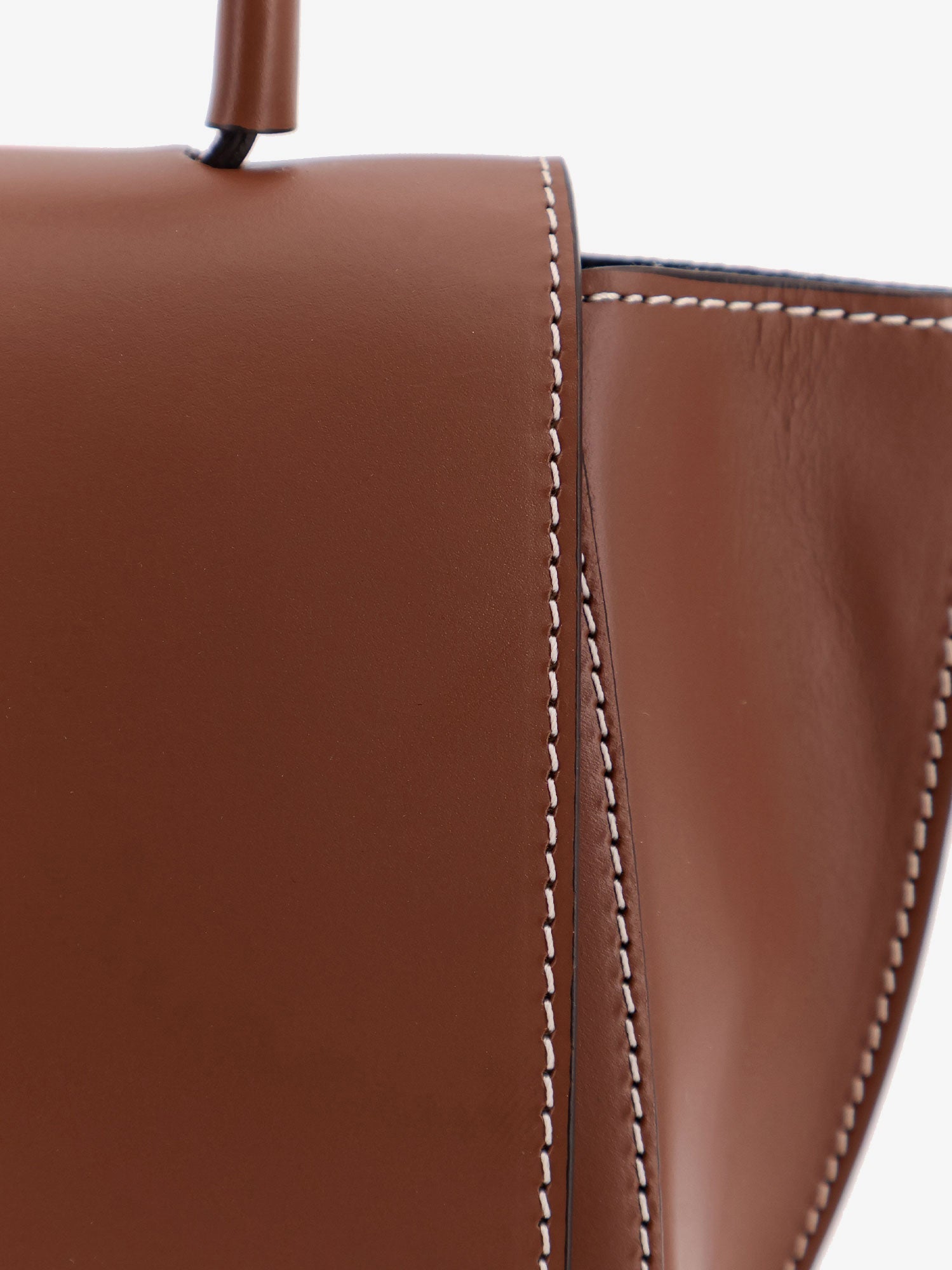 Atp Atelier Women Arezzo Leather Shoulder Bag