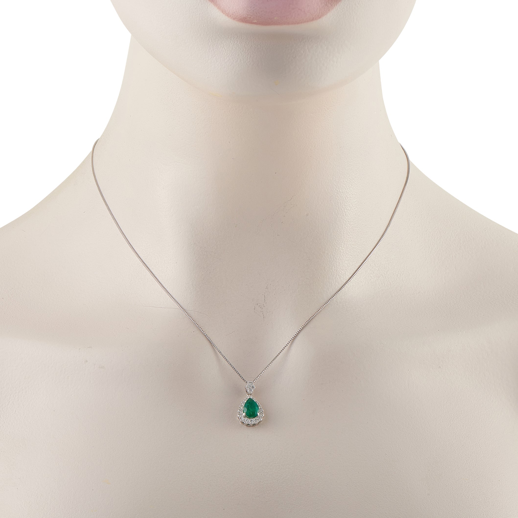LB Exclusive Platinum 0.10ct Diamond and Emerald Pendant Necklace MF43-041326