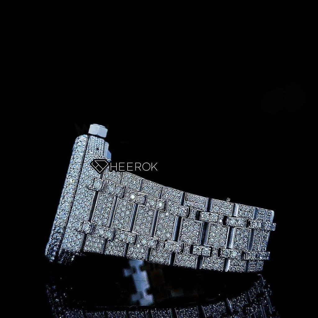 AP Royal Oak Fully Iced Out White Dial Blue Arabic Numerals Diamond Bezel Moissanite Diamond Bracelet