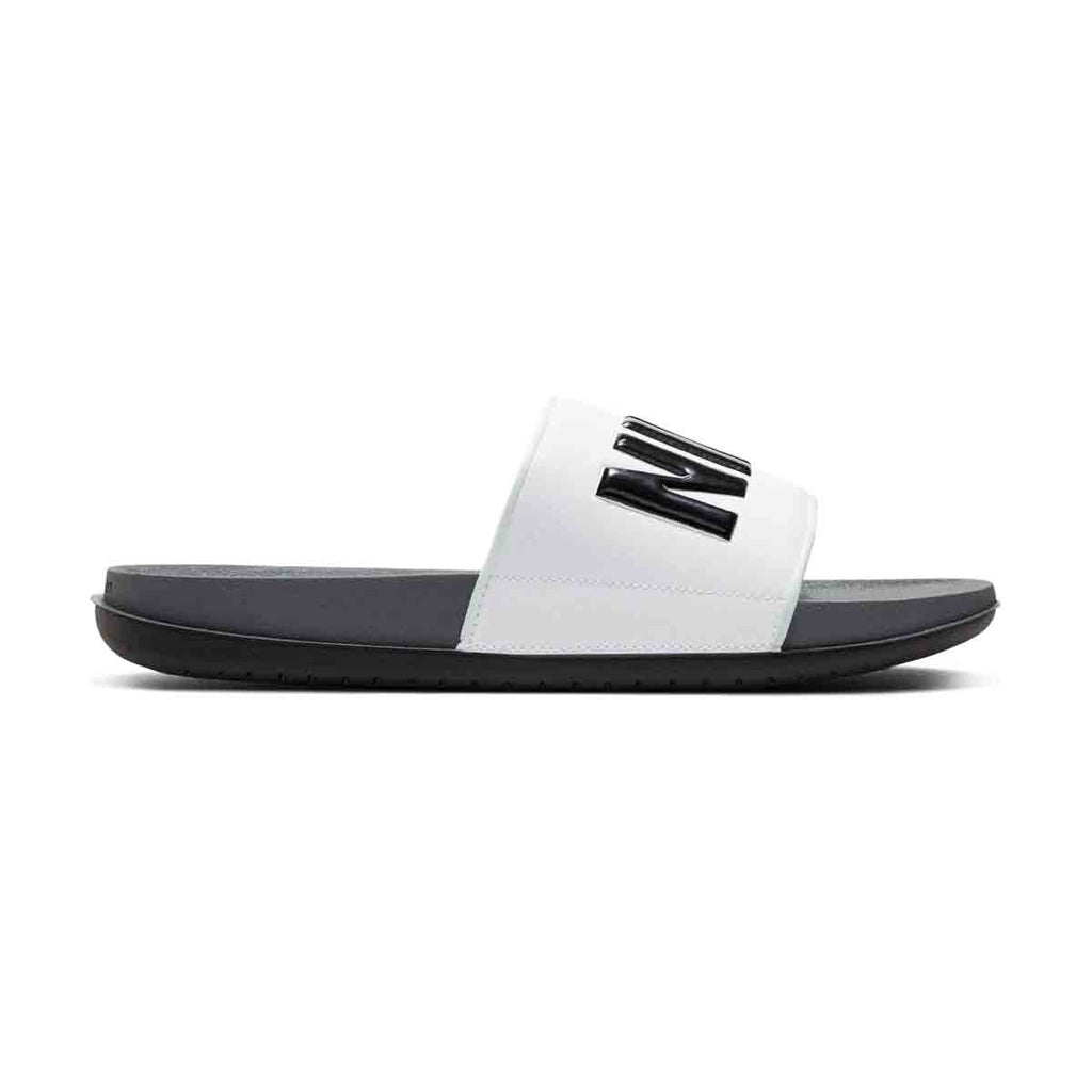 Men's Nike Offcourt
