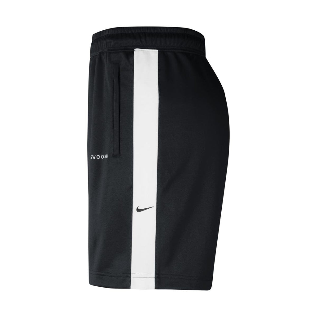 Nike Sportswear Swoosh