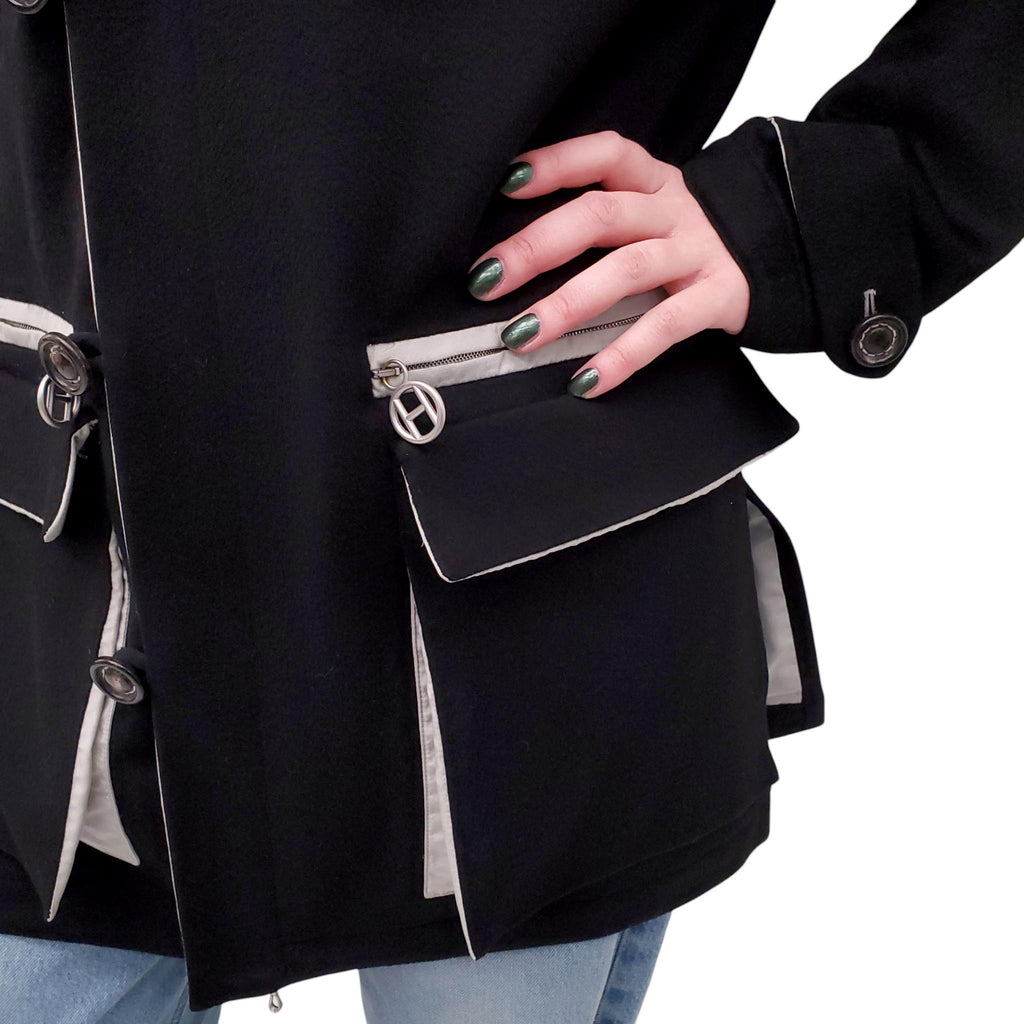 HERMÈS UNISEX VINTAGE BLACK OVERSIZED WOOL COAT WITH LOGO BUTTONS AND REMOVABLE HOOD - SIZE XS